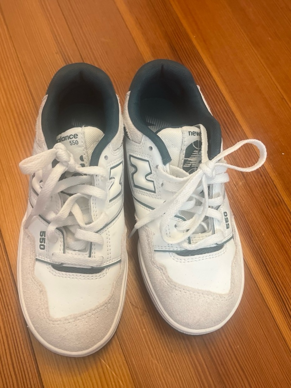 New Balance Kids 550 White and olive /Black Accent Sneakers